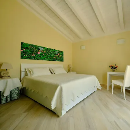 Corte Dei Mirti, Indipendente Con Ampia Veranda Apartment *